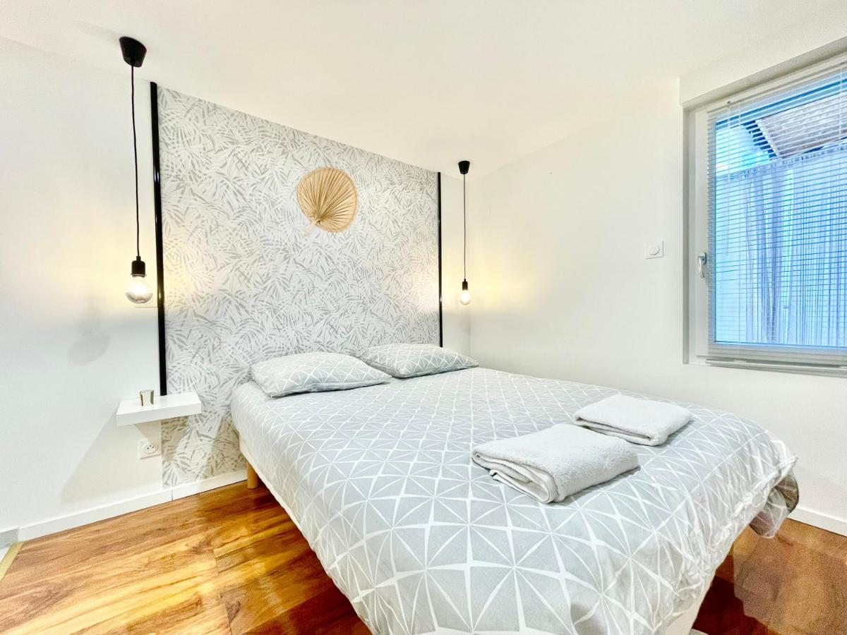 Le Rosacker - Proche Centre Ville Et Gare - Terrasse - Parking Gratuit 2 Places - 2 Chambres - 2 Salles De Bain - Netflix Colmar Exterior foto